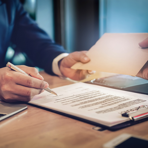 Guia Prático: Revisão de Contratos - Juros Abusivos